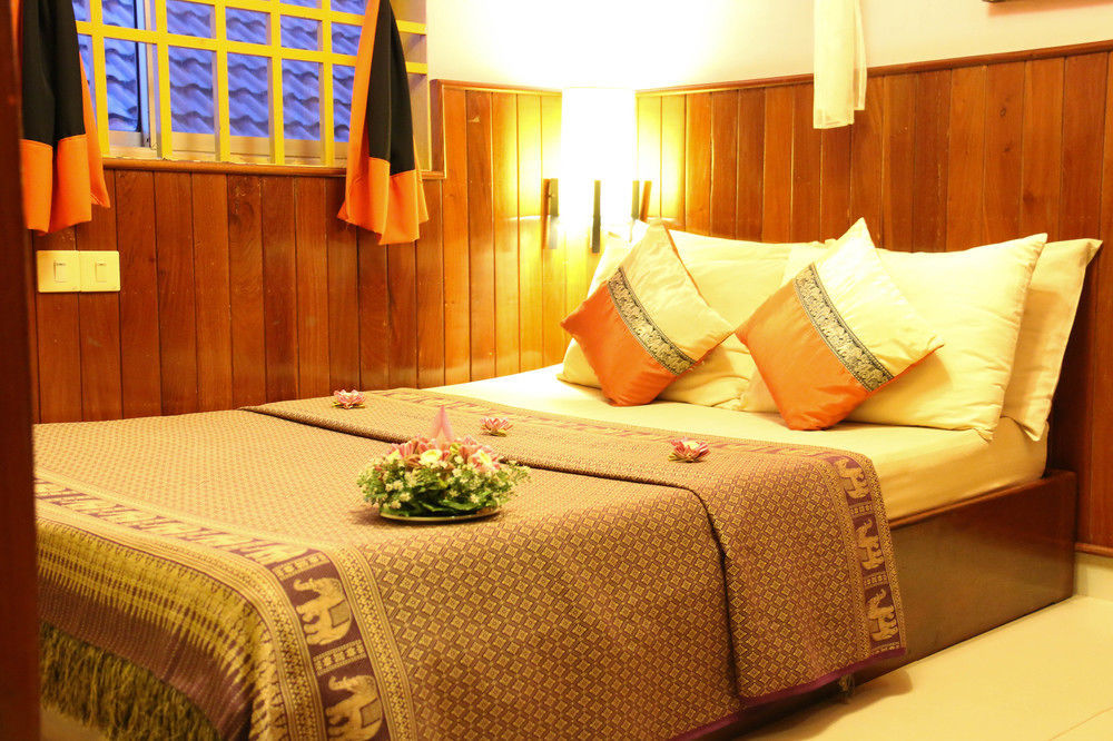 Travellerhome Angkor Guesthouse Siem Reap Exterior photo