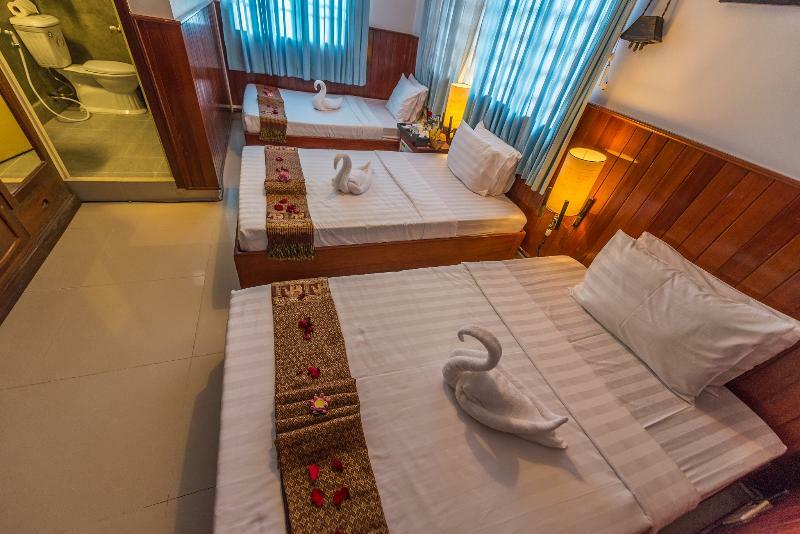 Travellerhome Angkor Guesthouse Siem Reap Exterior photo
